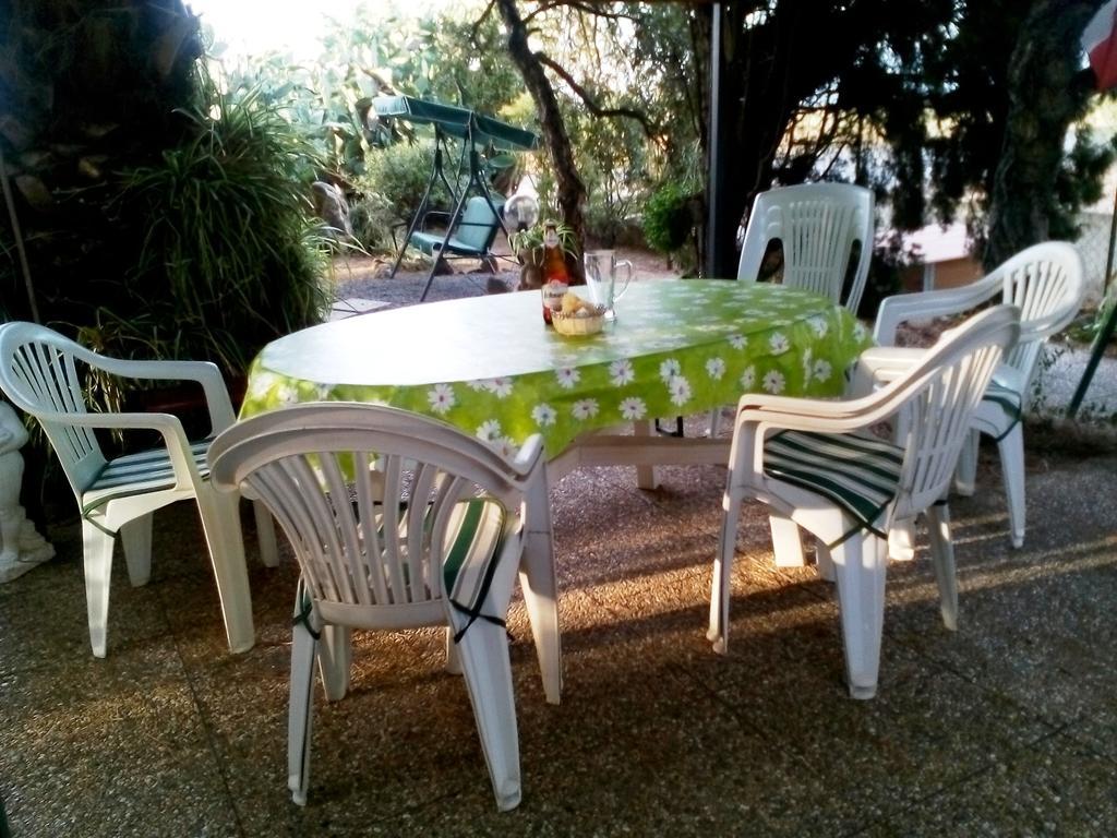 B&B Il Vigneto Capoterra Exterior foto